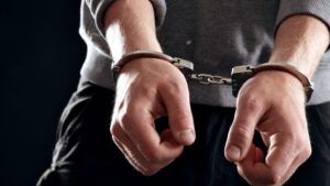 East Godavari Thief: తూర్పుగోదావరి జిల్లాలో ఘరానా దొంగ అరెస్ట్.. జూదం కోసం వరుస చోరీలు.. బెయిల్‌పై బయటకు వచ్చి!