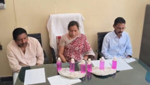 Telangana: ఏసీబీకి వలలో ఎంపీడీవో.. సంబరాలు చేసుకుంటున్న బాధితులు..!
