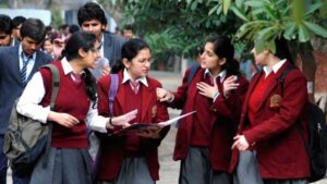 CBSE స్టూడెంట్స్‌కు రిలీఫ్.. 10వ క్లాస్‌కు కొత్త రూల్ లేదు.!