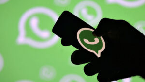 ఓర్నాయనో.. WhatsApp లింక్ క్లిక్ చేస్తే రూ.48.5 లక్షలు మాయం..!
