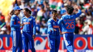 దీప్తి శర్మ ‘పంచ్’.. వరల్డ్ రికార్డ్‌తో చరిత్ర సృష్టించిన టీమిండియా స్పిన్ స్టార్..!