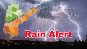 Rain Alert: సోమవారం తెలుగు రాష్ట్రాల్లోని ఈ ప్రాంతాల్లో భారీ వర్షాలు.. ఇదిగో లేటెస్ట్ వెదర్ రిపోర్ట్