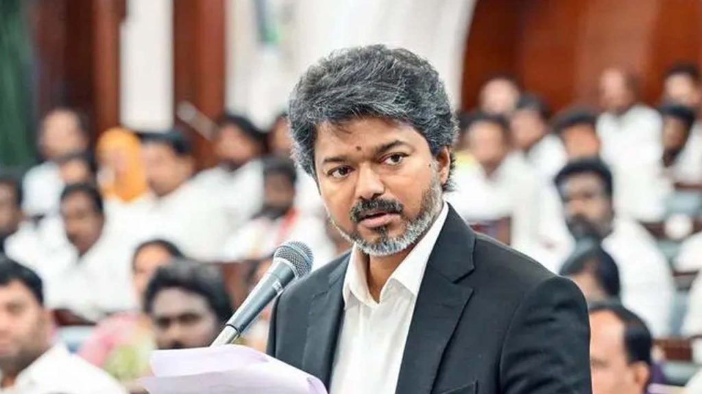 Karur Stampede: కరూర్ తొక్కిసలాట కేసు.. మృతుల కుటుంబాలకు ప్రభుత్వ ఉద్యోగాలు.. విజయ్ ప్రభుత్వానికి హైకోర్టు అనుమతి