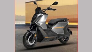 Keeway Hypvolt-R: భారత్‌లోకి కీవే కొత్త ఎలక్ట్రిక్ స్కూటర్.. ప్రీమియం ఫీచర్లు, 180KM రేంజ్