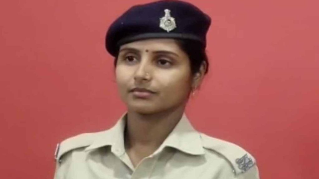 Success Story: 20 గంటల పోలీసు డ్యూటీ, గర్భం, రెండు వైఫల్యాలు..అయినా ఒక రైతు కూతురు డీఎస్పీ అయింది..