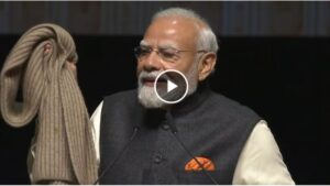 PM Modi: న్యూజిలాండ్‌లో కన్నీళ్లు పెట్టుకున్న ప్రధాని మోడీ .. ఆ గిఫ్ట్‌ను చూపిస్తూ స్టేజ్ పైనే భావోద్వేగం!