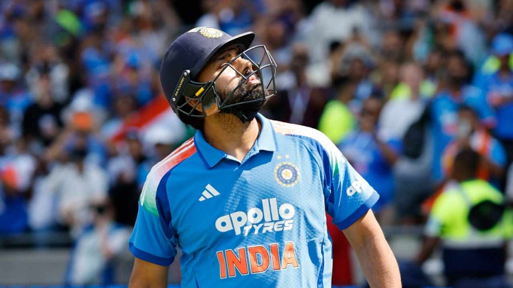Rohit Sharma: లార్డ్స్‌కు బయలుదేరిన రోహిత్ శర్మ తల్లిదండ్రులు.. రిటైర్మెంట్‌కు ముహూర్తం ఫిక్స్..