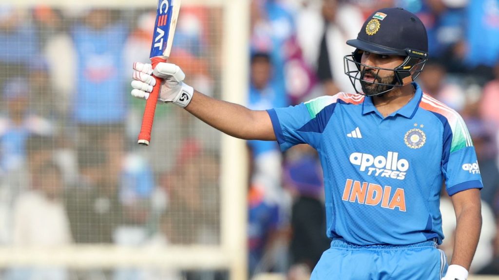 Rohit Sharma Century: హిట్ హిట్ మ్యాన్.. రోహిత్ శర్మ రికార్డు సెంచరీ.. గెలుపు దిశగా ఇండియా..
