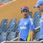 Team India Coaching Staff: టీమిండియా కోచింగ్ స్టాఫ్‌లో విభేదాలు.. ఆ ఇద్దరిలో ఒకరిపై వేటు తప్పదు?