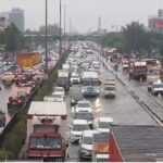 Gurugram: గురుగ్రామ్‌పై జలఖడ్గం.. 10 కి.మీ ట్రాఫిక్ జామ్.. ఎటుచూసినా నీళ్లే