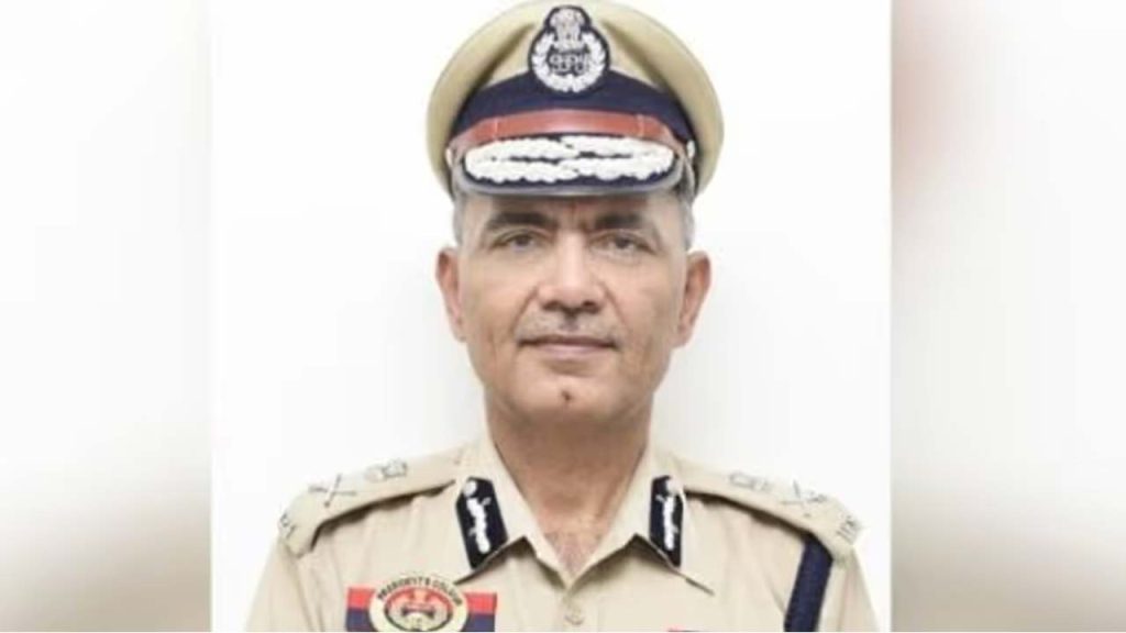 Tripura DGP Anurag Dhankar: పోలీసు శాఖలో తీవ్ర విషాదం.. డీజీపీ అనురాగ్ ధన్‌ఖడ్‌ ఆత్మహత్య!