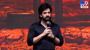 Akhil Akkineni: రెండేళ్లు దూరంగా ఉన్నా.. క్షమించండి.. నన్ను మీ ఇంటివాడిని చేసుకోండి.. అఖిల్ ఎమోషనల్ స్పీచ్..