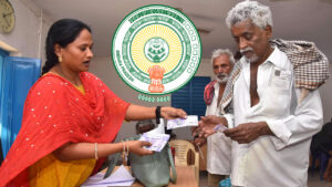 అద్దిరిపోయే గుడ్ న్యూస్.. ఏపీలోని ఆ జిల్లాల్లో రెండ్రోజుల ముందే పెన్షన్ల పంపిణీ..!