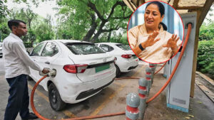 EV Policy: సామాన్యుల కోసమే.. మరో కొత్త ఈవీ విధానానికి సిద్ధమవుతున్న ఢిల్లీ సర్కార్‌..!