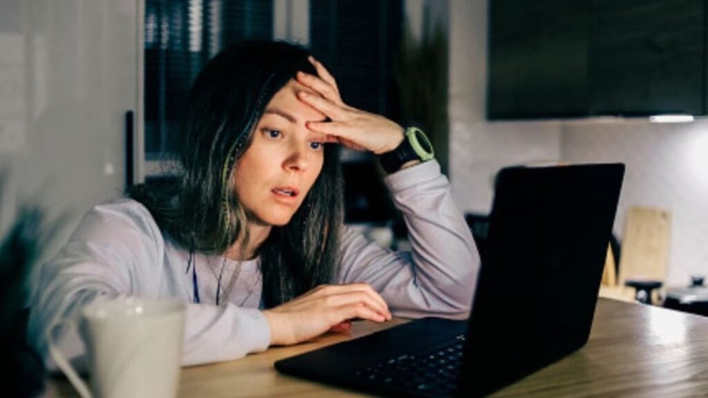 Health Tips: రోజంతా సిస్టమ్‌ ముందే కూర్చుంటున్నారా? జాగ్రత్త.. డేంజర్ వ్యాధికి వెల్‌కమ్ చెప్పినట్టే!