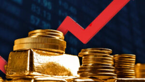 Gold Prices: బంగారం కొనేవారికి షాక్.. మళ్లీ పెరిగిన ధరలు.. తెలుగు రాష్ట్రాల్లో తులం ఎంతంటే..?
