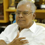 అప్పుడు సినిమాలు లేక పిచ్చెక్కిపోయింది.. ఆ పెద్ద హీరోలను ఛాన్స్ ఇవ్వమని అడిగా..