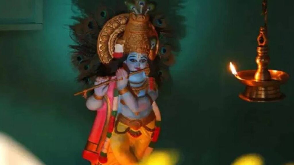 తొలి ఏకాదశి తరువాత నుంచి వీళ్ళు చిటికె వేస్తే చాలు.. అన్ని పనులు ఇట్టే జరిగిపోతాయి