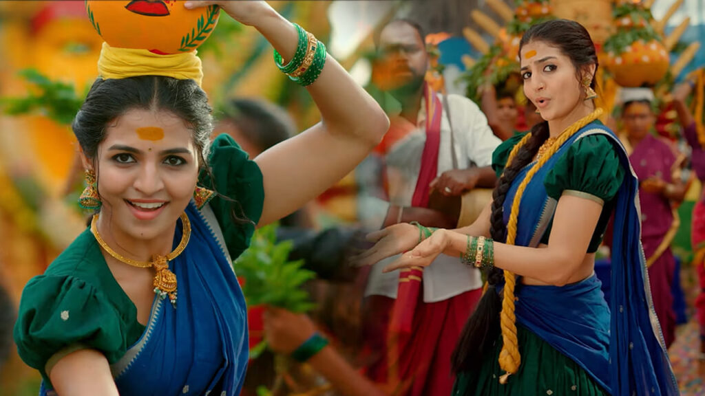 Folk Song: ఏం ఫాట భయ్యా.. యూట్యూబ్‏ను షేక్ చేస్తున్న నాగదుర్గ కొత్త సాంగ్.. బోనాలకు డీజేలో మోగిపోవాల్సిందే..