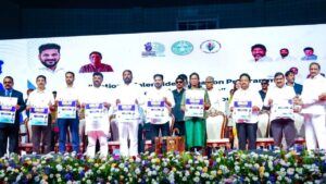 PT Usha: పెద్ద కలలు కనండి.. కష్టపడండి.. కానీ అస్సలు వెనక్కి తగ్గకండి.. యువతకు పి.టి. ఉష పిలుపు