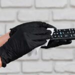 Remote Cleaning : వర్షాల్లో టీవీ రిమోట్ పనిచేయడం లేదా? ఈ 4 ట్రిక్స్‌తో కొత్తదానిలా మారుతుంది.!