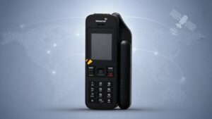 BSNL Mobile: కాల్స్ చేసుకోవడానికి సిగ్నల్స్ అవసరమే లేదు.. శాటిలైట్ ఫోన్ లాంచ్ చేసిన BSNL..