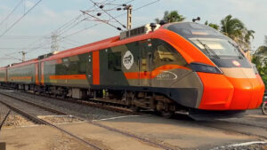 Vande Bharat Sleeper: బెంగళూరుకు చేరుకున్న రెండో వందే భారత్ స్లీపర్.. ఎప్పుడు ప్రారంభం? ఏ రూట్‌లో నడుస్తుంది?