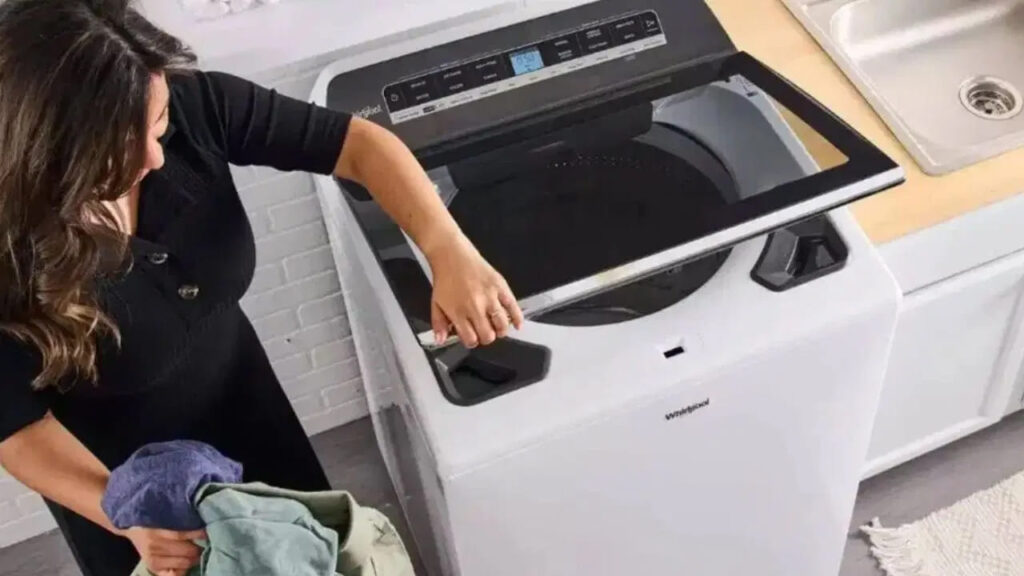 Washing Machine: వాషింగ్ మెషీన్‌లో ఫిల్టర్‌ను ఎలా శుభ్రం చేయాలో తెలుసా? దీని కీలక పాత్ర ఏంటో తెలుసుకోండి